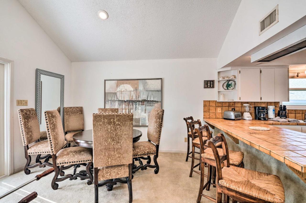 Sea Isle Galveston Getaway Less Than 1 Mile To Beach! Екстер'єр фото