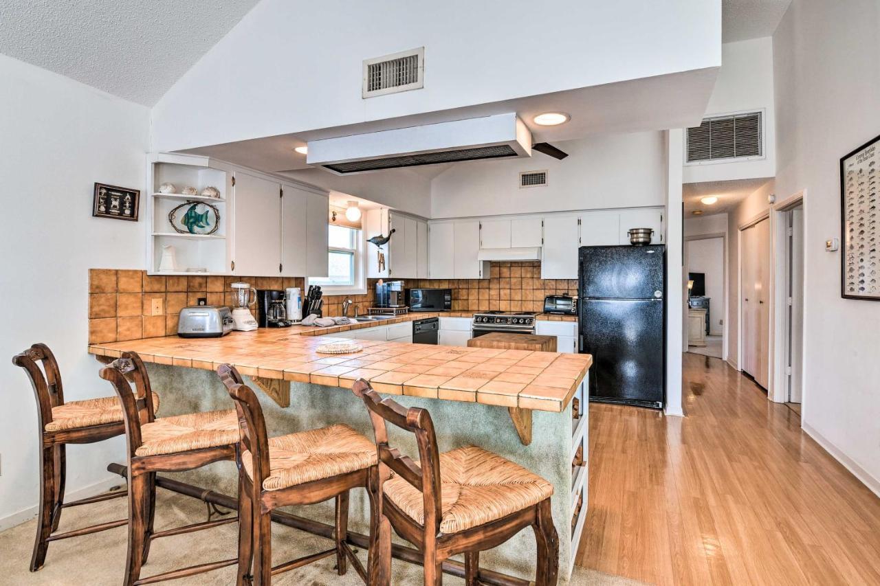 Sea Isle Galveston Getaway Less Than 1 Mile To Beach! Екстер'єр фото